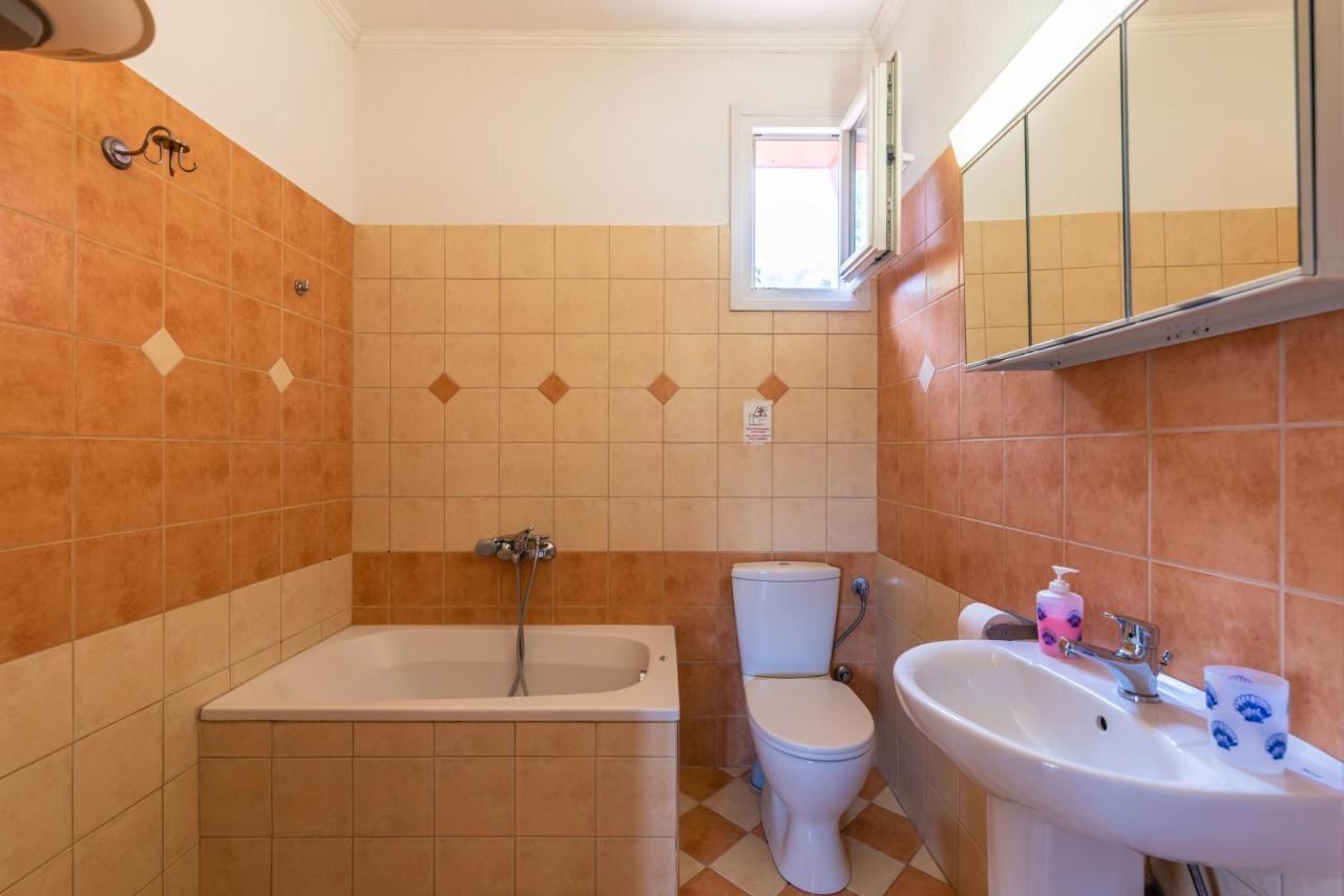 Demmy'S Apartment Potamia  외부 사진